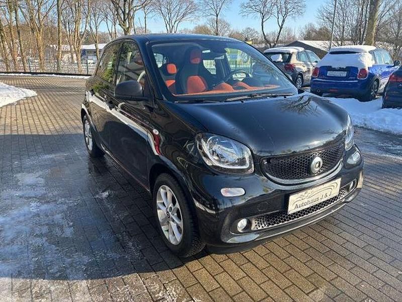 Gebraucht Smart ForFour Passion 90 PS (66 kW) 2018 Schwarz Kleinwagen