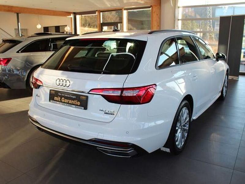 Gebraucht Audi A4 Advanced 204 PS (150 kW) 2023 Andere Kombi