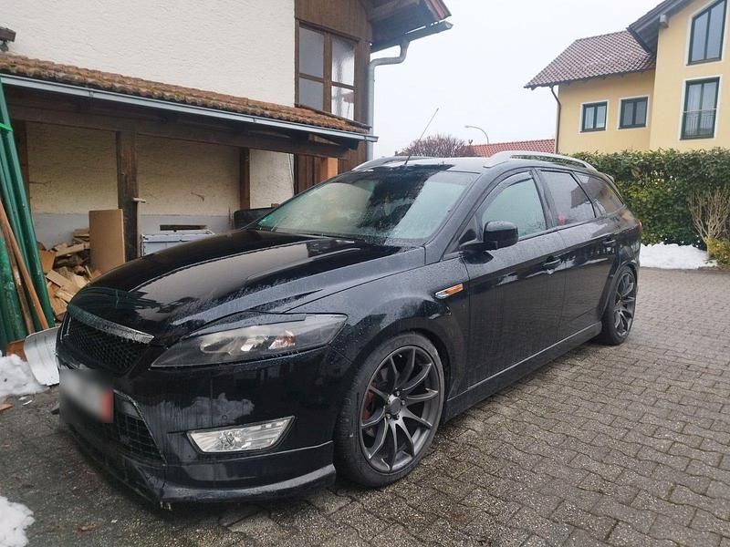 Gebraucht Ford Mondeo Titanium 140 PS (102 kW) 2010 Schwarz Kombi
