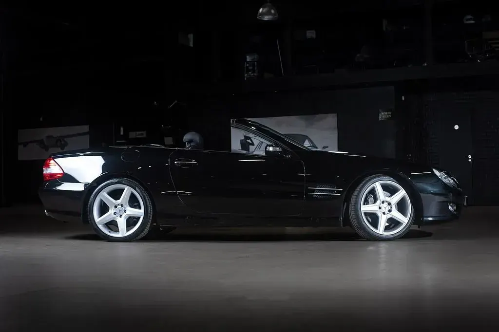 Gebraucht Mercedes SL500 387 PS (284 kW) 2008 Schwarz Cabrio