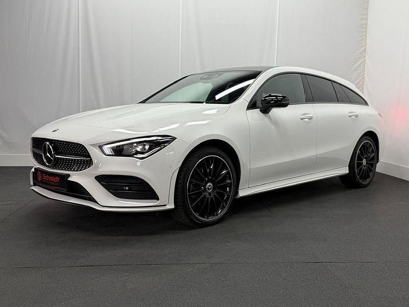 Polarweiss unilack Gebraucht 2021 Mercedes CLA250e AMG Limousine | 27.390 € (Guter Preis) - Bild 1/4