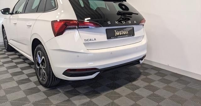 Gebraucht 2024 Skoda Scala Selection Kleinwagen | 25.240 € (Teuer) - Bild 1/4