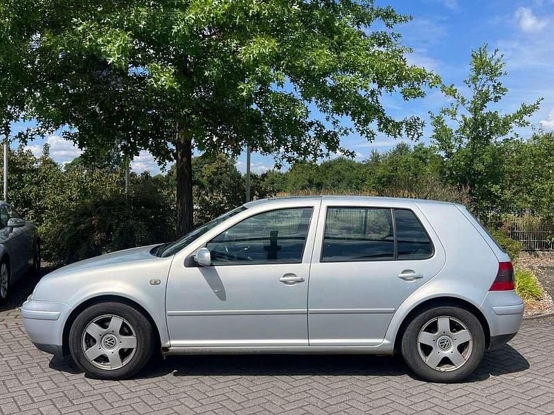 Gebraucht VW Golf III 125 PS (91 kW) 1998 Silber Limousine