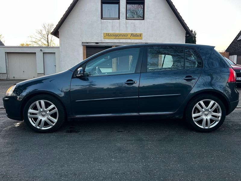 Gebraucht VW Golf IV 90 PS (66 kW) 2004 Blau Limousine