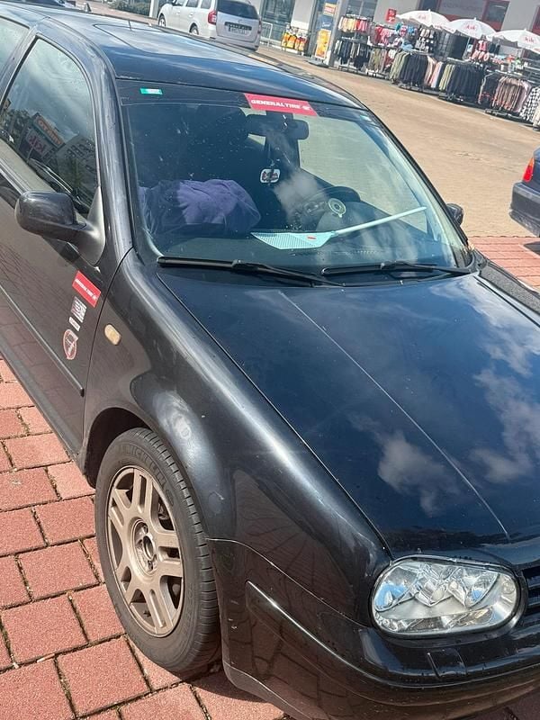 Schwarz Gebraucht 1998 VW Golf IV Coupé | 320 € (Guter Preis) - Bild 1/4