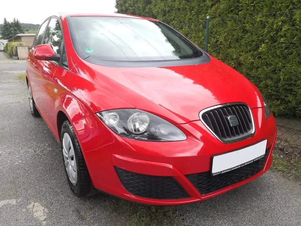 Gebraucht Seat Altea Reference 86 PS (63 kW) 2009 Rot Limousine