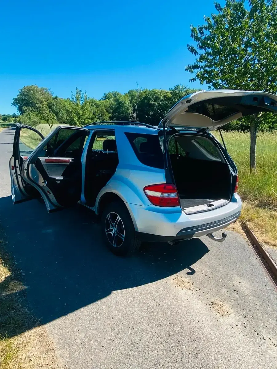 Używany Mercedes ML280 190 KM (139 kW) 2007 Srebrny SUV