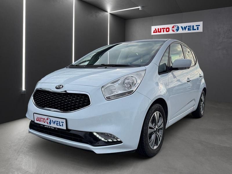 Weiß Gebraucht 2017 Kia Venga DREAM-TEAM Edition Kleinwagen | 8.990 € (Etwas zu teuer) - Bild 1/4