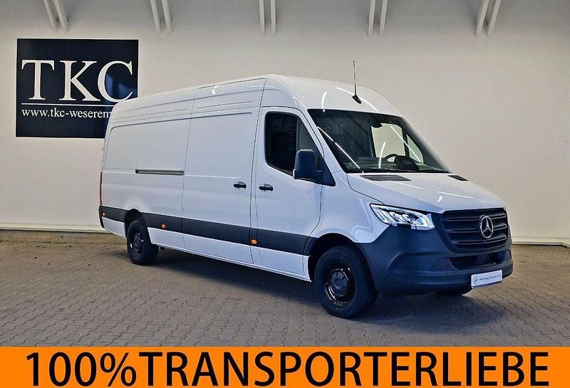 Używany Mercedes Sprinter 170 KM (125 kW) 2025 Biały Van
