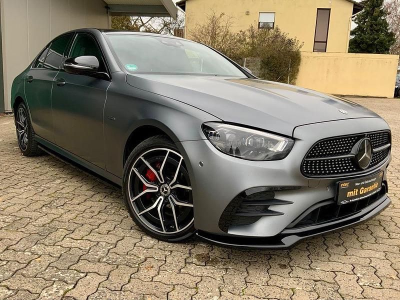 Gebraucht Mercedes E300 AMG 306 PS (225 kW) 2021 Grau Limousine