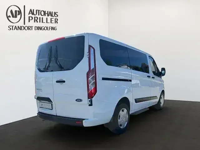 Gebraucht Ford Transit Custom Trend 131 PS (96 kW) 2019 Weiß Kombi