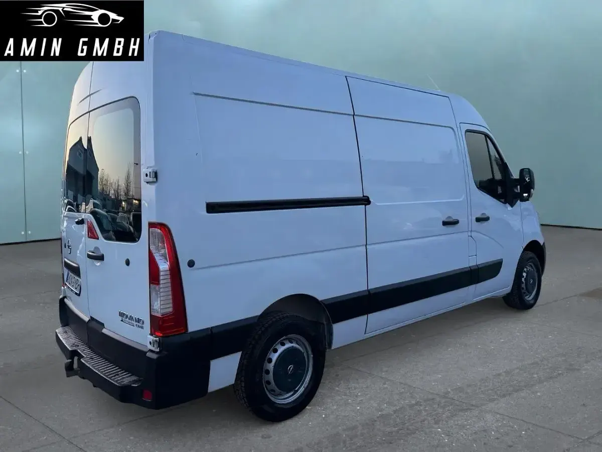 Gebraucht Opel Movano 125 PS (91 kW) 2015 Weiß Van / Kleinbus