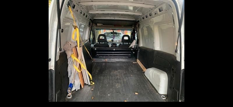 Gebraucht Opel Combo 110 PS (80 kW) 2009 Weiß Van / Kleinbus