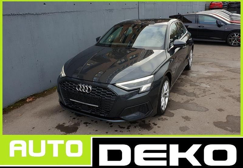 Gebraucht Audi A3 Sport 150 PS (110 kW) 2022 Grau Limousine