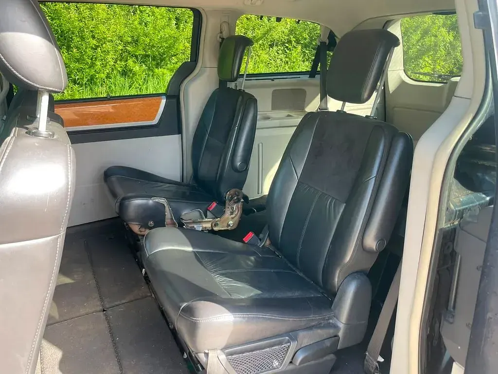 Gebraucht Chrysler Grand Voyager Limited 163 PS (119 kW) 2008 Blau Van / Kleinbus