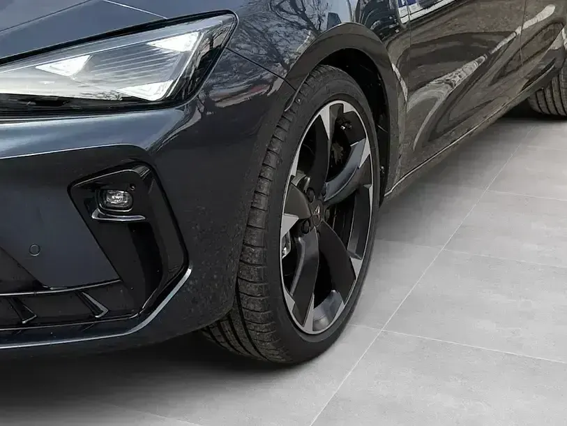 Gebraucht Cupra Leon 150 PS (110 kW) 2026 "magnetic tech" Kombi