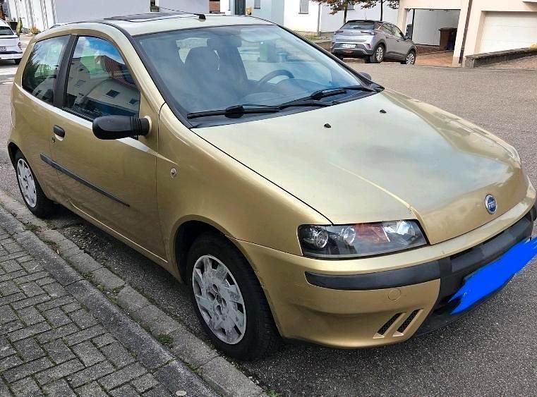 Gold Gebraucht 2000 Fiat Punto Kleinwagen | 900 € (Fairer Preis) - Bild 1/4