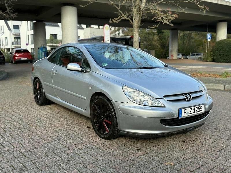 Grau Gebraucht 2003 Peugeot 307 CC Cabrio | 1.200 € (Guter Preis) - Bild 1/4