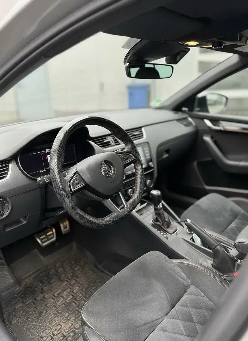 Gebraucht Skoda Octavia RS 245 PS (180 kW) 2020 Grau Kombi