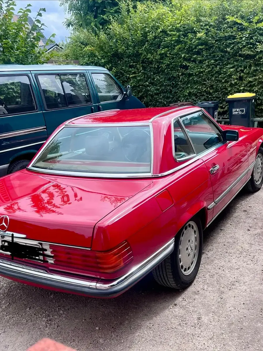 Gebraucht Mercedes 560 230 PS (169 kW) 1989 Rot Cabrio