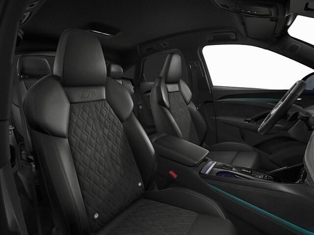 Gebraucht Audi Q5 Sportback Ambiente 204 PS (150 kW) 2025 Ultrablau metallic SUV