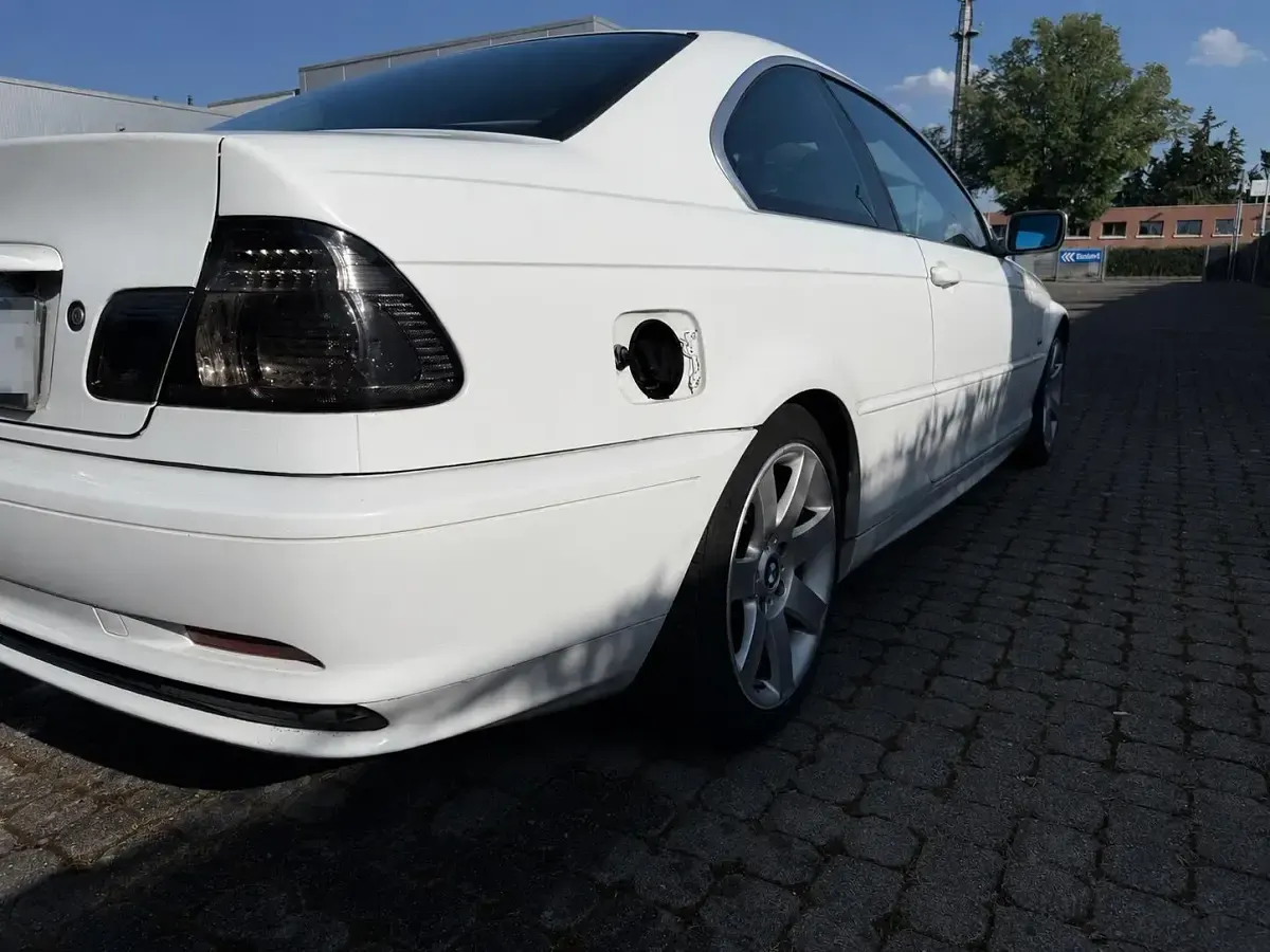 Gebraucht BMW 328 M Sport 193 PS (141 kW) 2000 Weiß Coupé