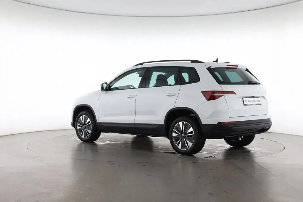 Neu Skoda Karoq 150 PS (110 kW) 2026 Weiß SUV