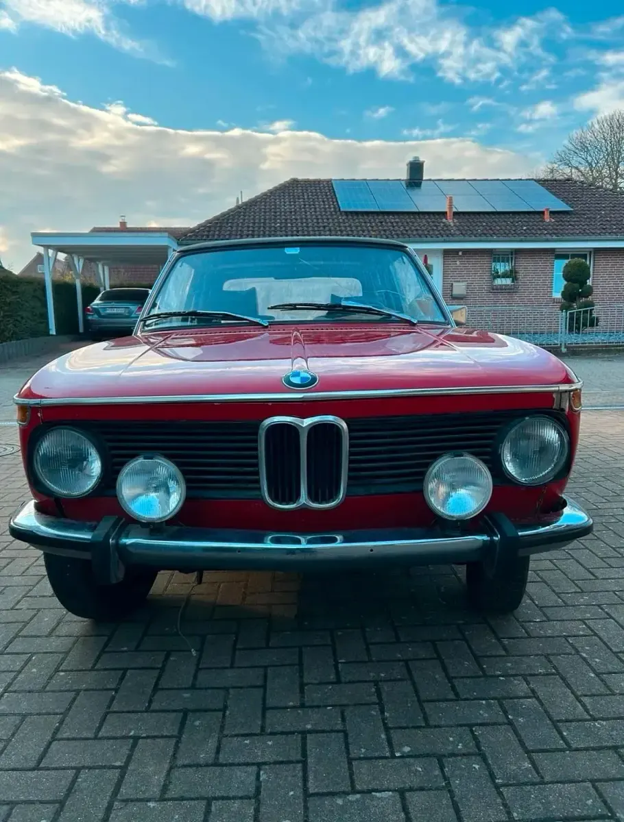 Gebraucht BMW 2002 100 PS (73 kW) 1973 Rot Limousine