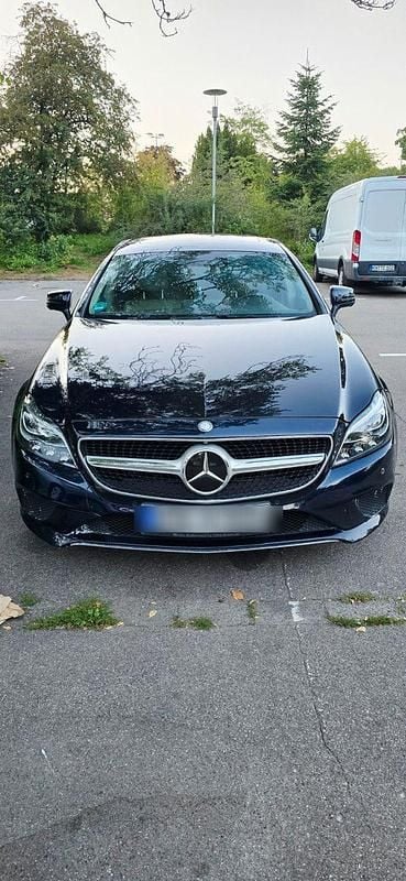 Blau Gebraucht 2015 Mercedes CLS350 Shooting Brake Kombi | 15.480 € (Fairer Preis) - Bild 1/4