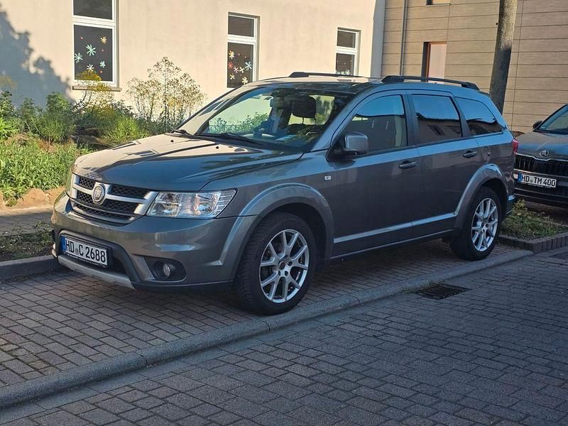 Occasion Fiat Freemont 140 ch (102 kW) 2011 Gris SUV