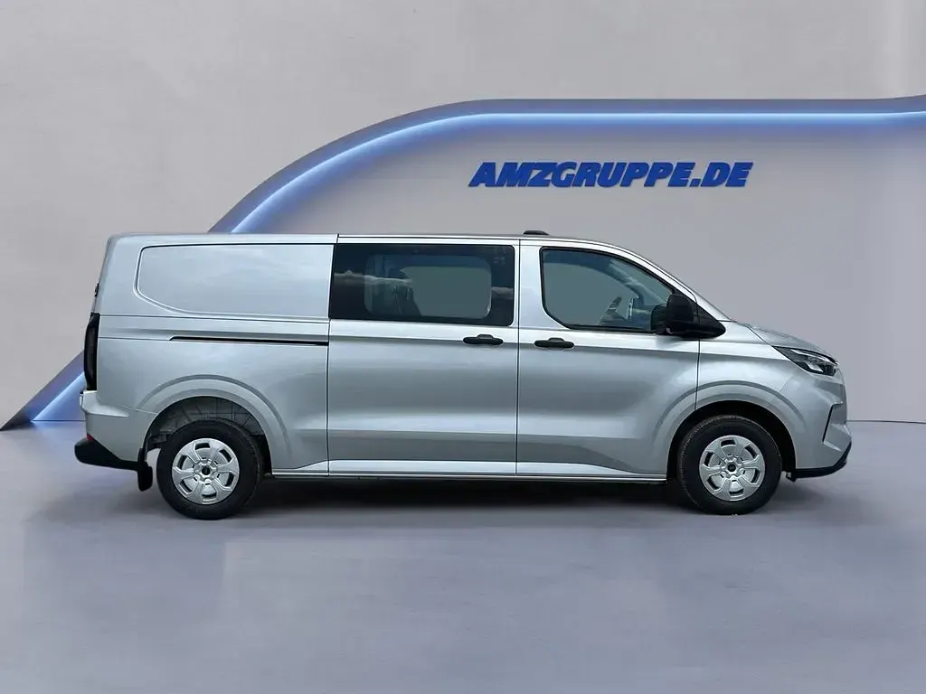 Neu Ford Transit Custom Trend 170 PS (125 kW) 2026 Magnetic met Limousine