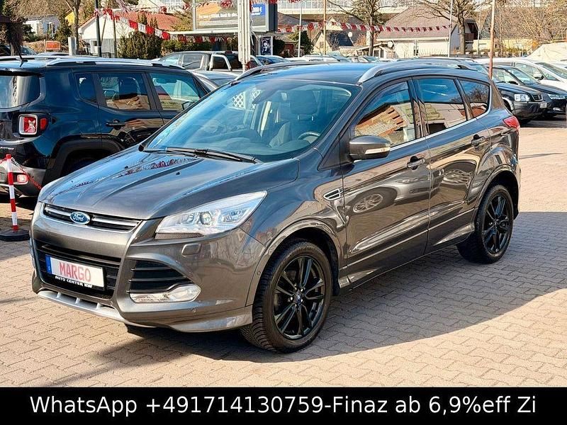 Gebraucht Ford Kuga Individual 150 PS (110 kW) 2015 Grau SUV