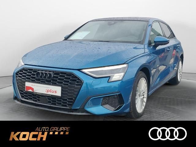 Gebraucht Audi A3 Sportback e-tron Ambiente 205 PS (150 kW) 2021 Atollblau metallic Kleinwagen