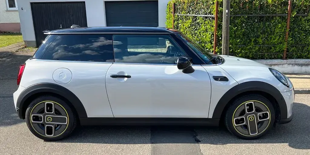 Occasion Mini Cooper SE Classic 135 kW (184 ch) 2022 Argent Citadine