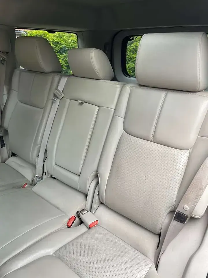 Used Jeep Commander Limited 218 HP (160 kW) 2006 Silver SUV