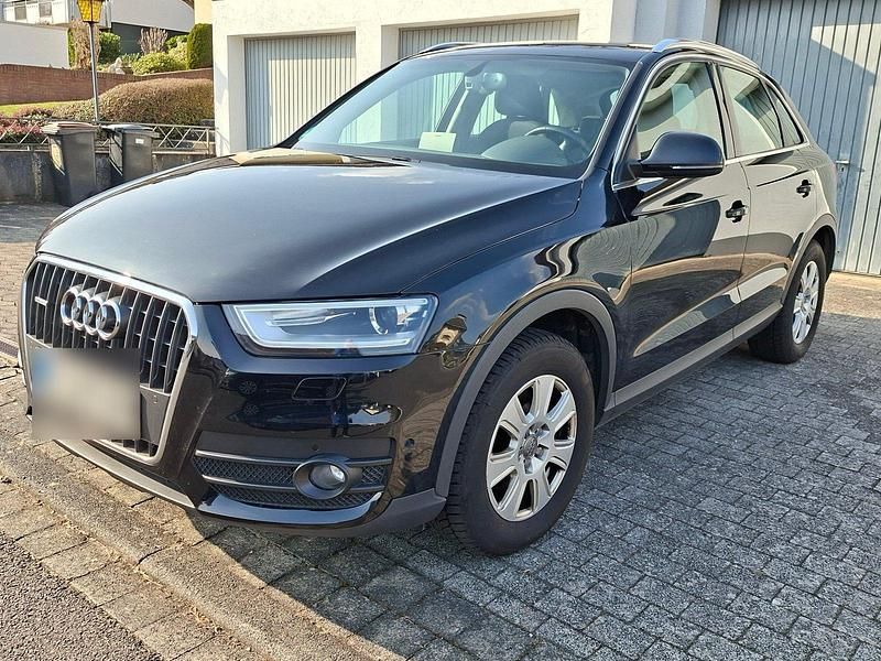 Gebraucht Audi Q3 170 PS (125 kW) 2012 Schwarz SUV