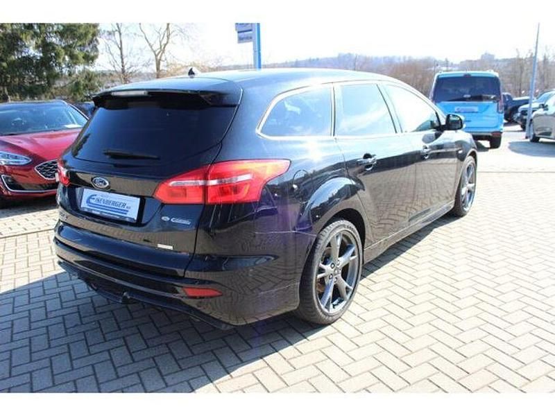 Gebraucht Ford Focus ST-Line 140 PS (102 kW) 2018 Schwarz Kombi