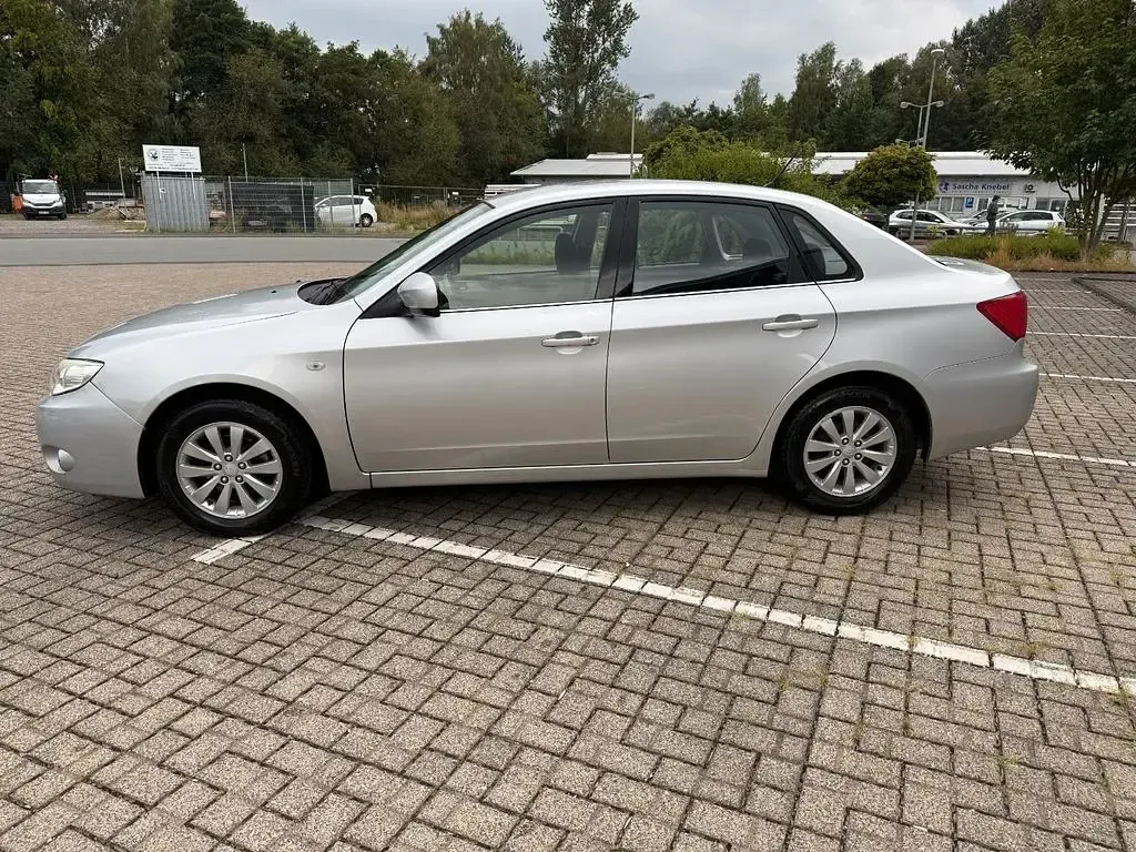 Gebraucht Subaru Impreza Active 107 PS (78 kW) 2008 Silber Limousine