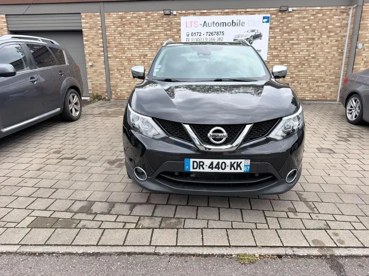 Gebraucht Nissan Qashqai Visia 116 PS (85 kW) 2015 SUV