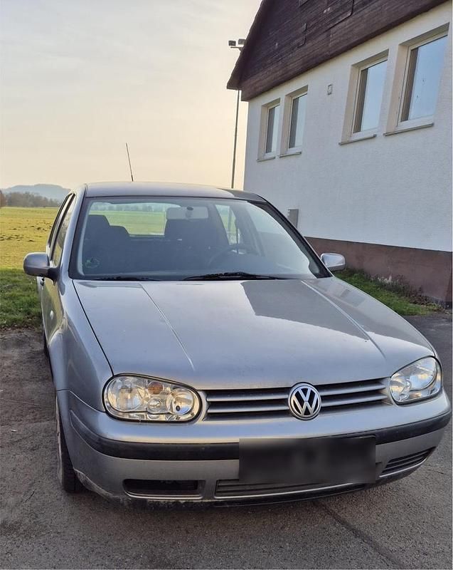 Gebraucht VW Golf IV 75 PS (55 kW) 2001 Grau Limousine