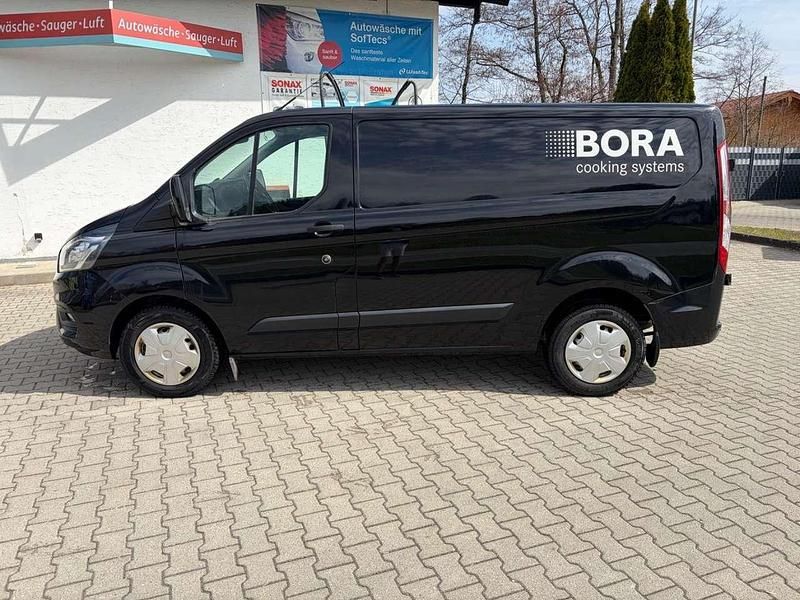 Gebraucht Ford Transit Custom Trend 131 PS (96 kW) 2022 Schwarz Van / Kleinbus