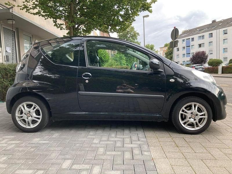 Gebraucht Citroën C1 Advance 68 PS (50 kW) 2009 Schwarz Kleinwagen
