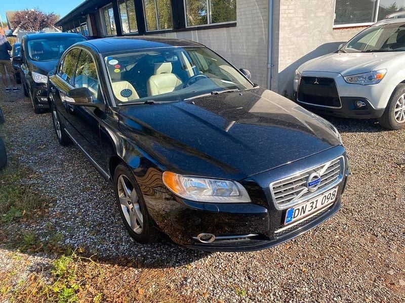 Blau Gebraucht 2010 Volvo S80 Kinetic Limousine | 4.600 € - Bild 1/4