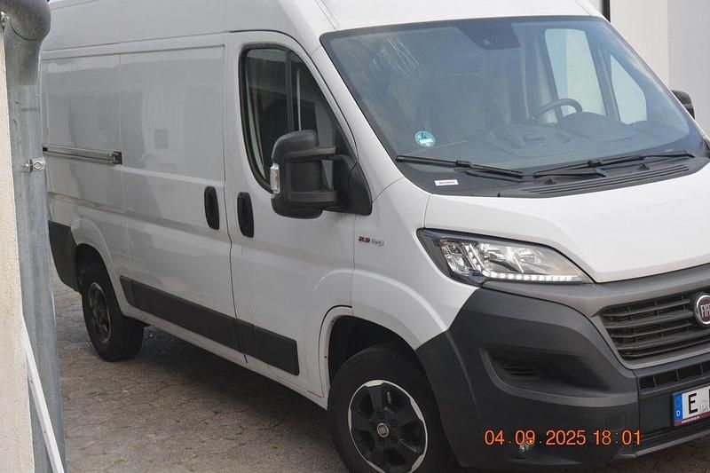 Weiß Gebraucht 2019 Fiat Ducato Van | 16.300 € (Superpreis) - Bild 1/4