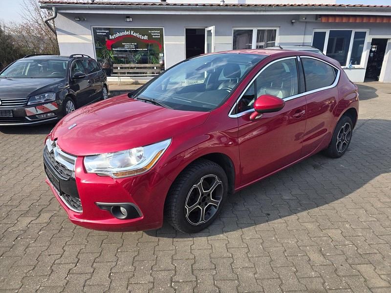 Gebraucht Citroën DS4 115 PS (84 kW) 2014 Andere farben Kleinwagen