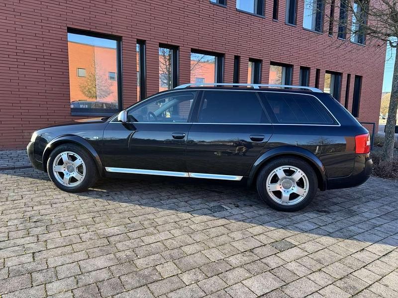Gebraucht Audi A6 Allroad 163 PS (119 kW) 2004 Schwarz Kombi