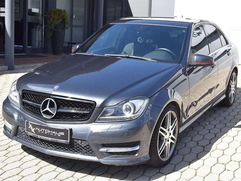 Grau Gebraucht 2009 Mercedes C220 AMG Limousine | 4.699 € (Fairer Preis) - Bild 1/4