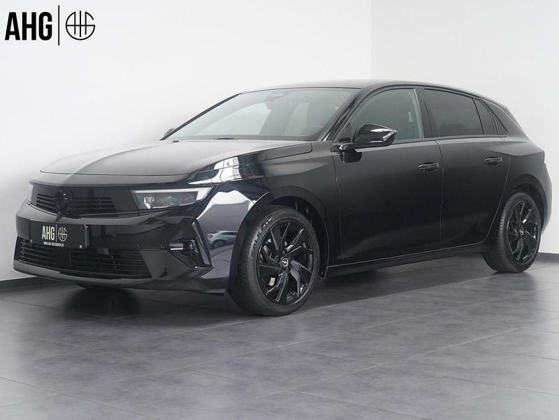 Schwarz Gebraucht 2024 Opel Astra Limousine | 17.990 € (Superpreis) - Bild 1/4