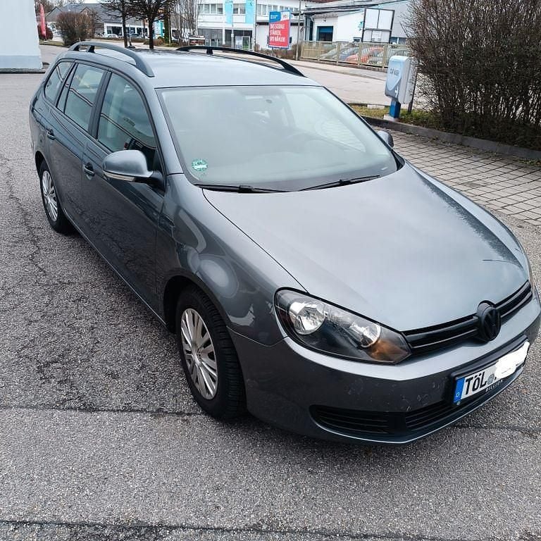 Gebraucht VW Golf VI Style 105 PS (77 kW) 2011 Schwarz Kleinwagen