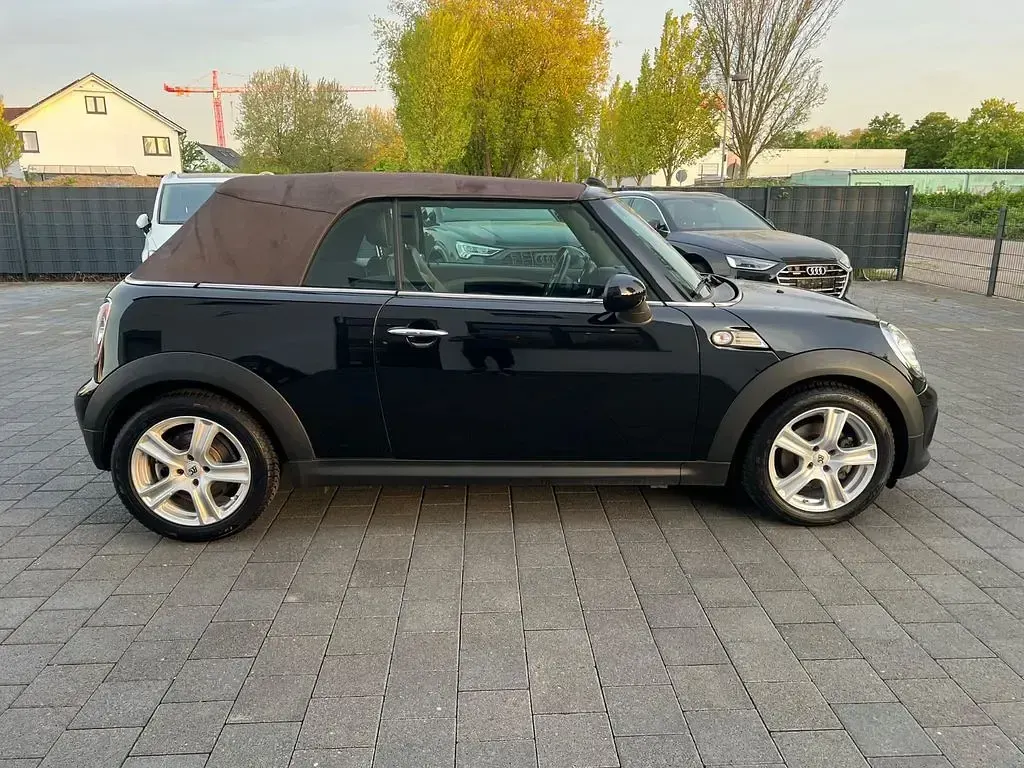 Gebraucht Mini Cooper Cabriolet 122 PS (89 kW) 2014 Schwarz Cabrio